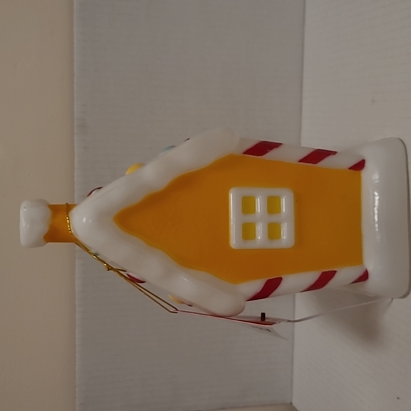 NWT Holiday Time Gingerbread House Blow Mold - Picture 4 of 15